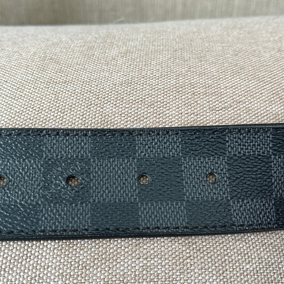 Authentic Louis Vuitton Damier Graphite Belt M9808 90/36 - Picture 8 of 8